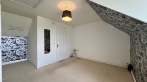 Photo 17- click for photo gallery